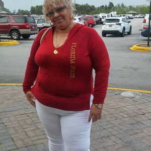 Meet your Posher, Noralis